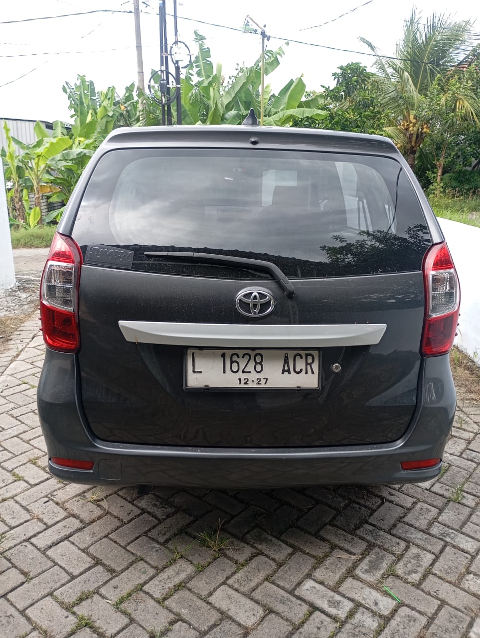 Toyota Avanza Belakang