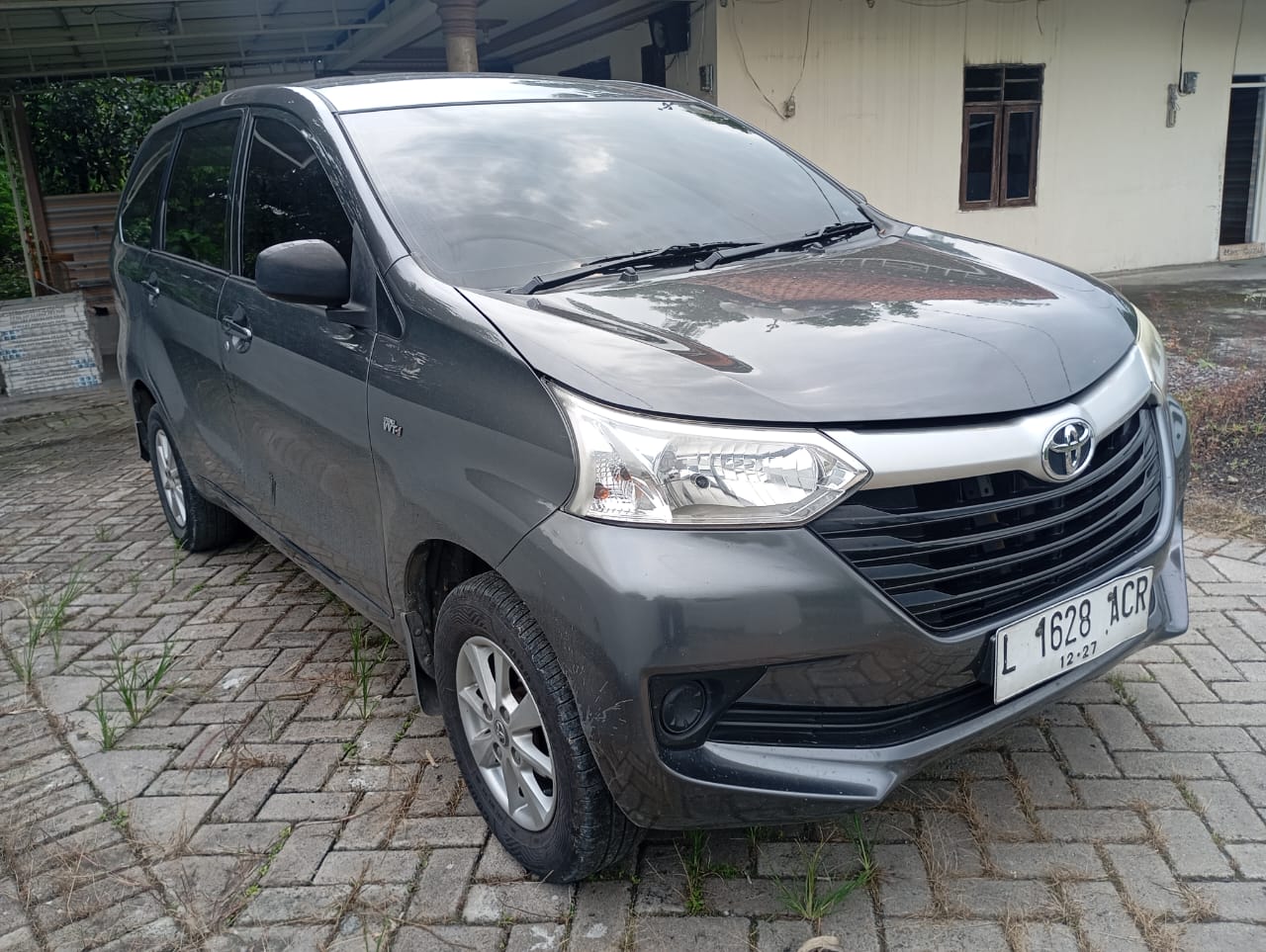 Toyota Avanza Kanan